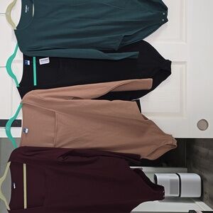 Old Navy Tan and Green Set Of 4 Bodysuits